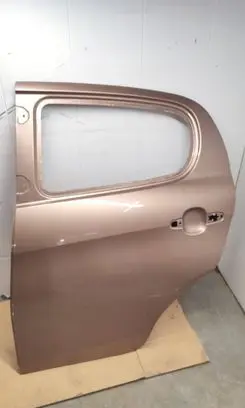 Peugeot 108 Rear door