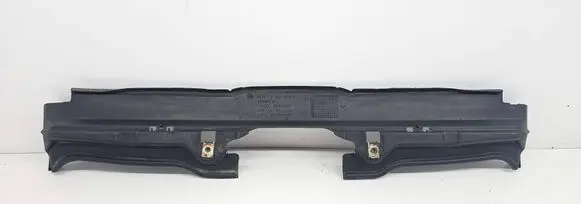 BMW 7 E65 E66 Radiator trim 7011217 10519311