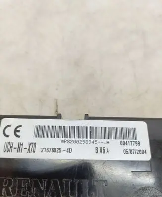 Renault Master II Comfort/convenience module P8200298945 00417799 216768254D