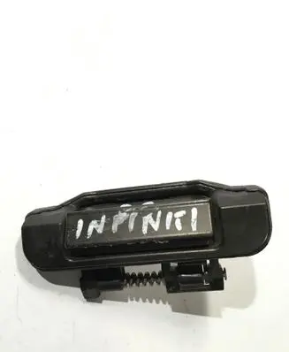 Infiniti QX4 Tailgate/trunk/boot exterior handle 