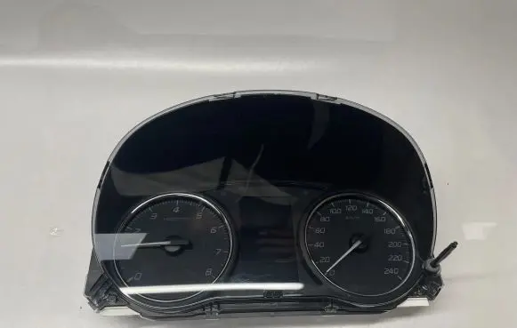 Mitsubishi Outlander Speedometer (instrument cluster) 8100C506
