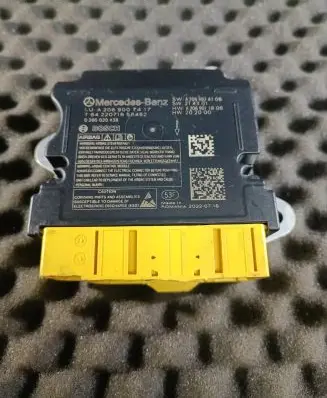 Mercedes-Benz C W206 Airbag control unit/module A2069007417