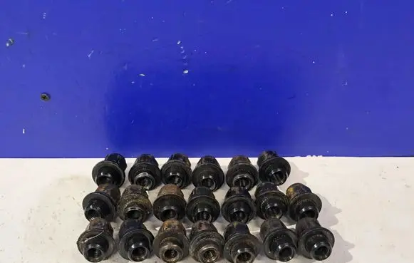 Jaguar XE Nuts/bolts WHEELSCREWSKIT
