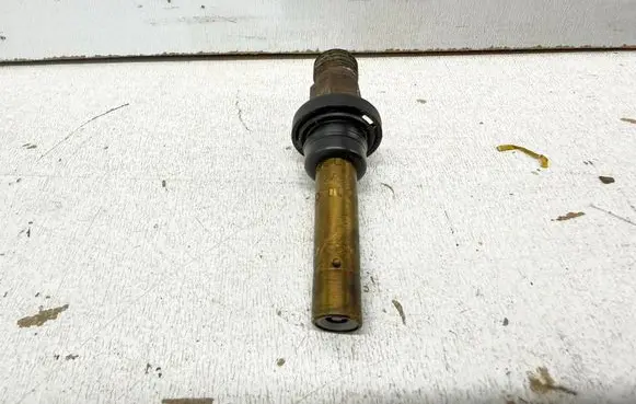Mercedes-Benz E W124 Fuel injector 0000785623 A0000785623 BOSCH