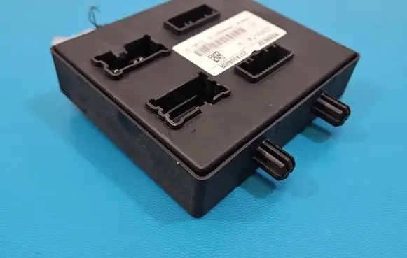 Renault Clio IV Central body control module 231A00490R IMPRK1555709