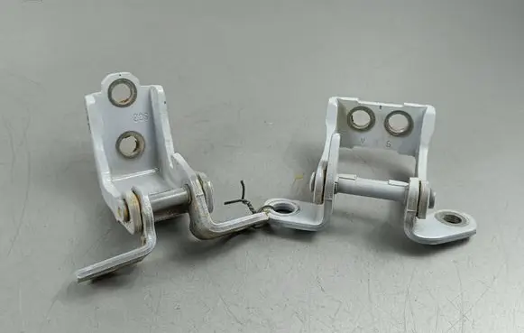 Honda CR-V Rear door hinge set 