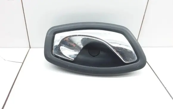 Renault Megane III Front door interior handle 826720001R 110486