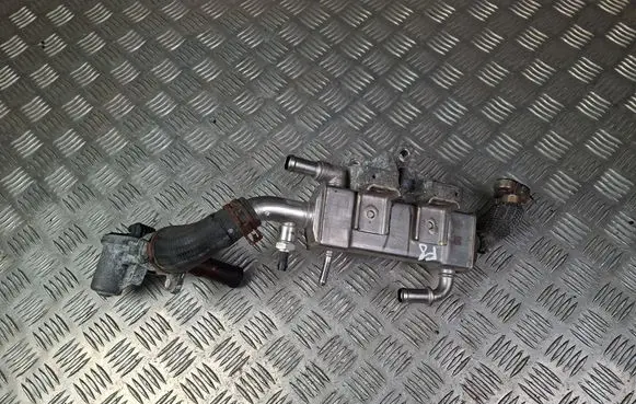 Chrysler Pacifica EGR valve cooler 05281255AI 002171388