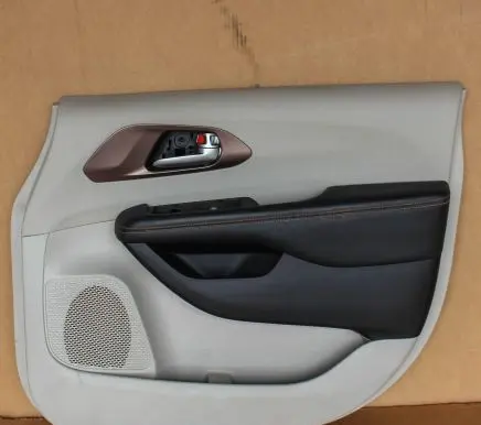 Chrysler Pacifica Front door card panel trim 5RP602D2AC