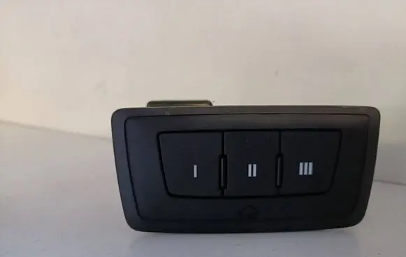 Audi A3 S3 8V Garage door switch 8V5063706