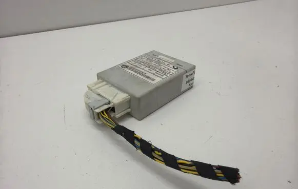 BMW 5 E60 E61 Air suspension control unit module (rear) 6784314 49183290000226755