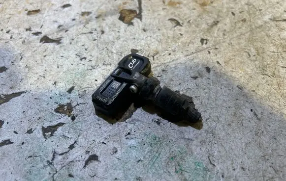 Hyundai i20 (PB PBT) Tire pressure sensor VS62U032 2003240021211476
