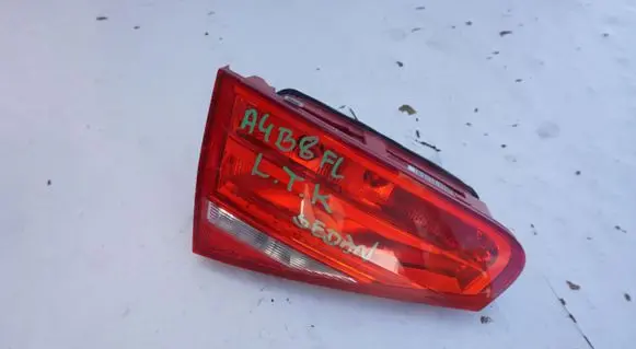 Audi A4 S4 B8 8K Tailgate rear/tail lights