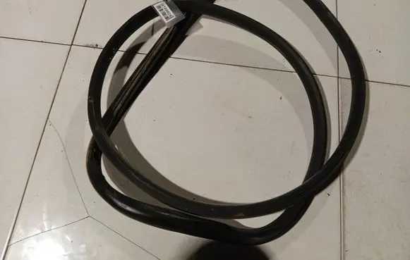 Hyundai Getz Rubber seal rear door 