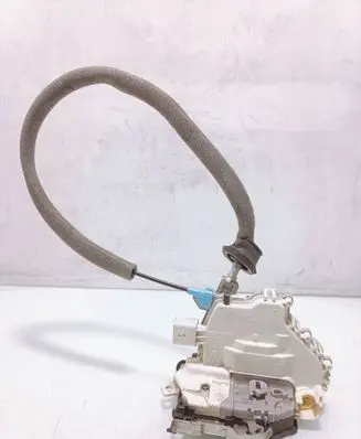 Audi A1 Front door lock 8J1837015C