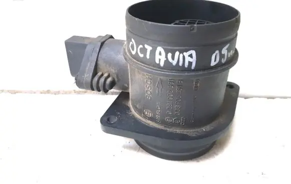 Skoda Octavia Mk2 (1Z) Mass air flow meter