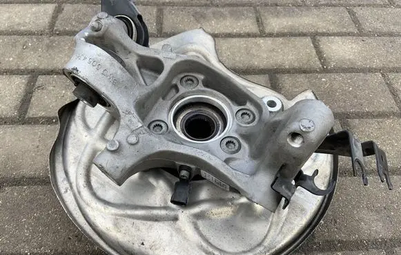 Audi A4 S4 B9 Rear wheel hub 8W0505432Q 8W0505436AA