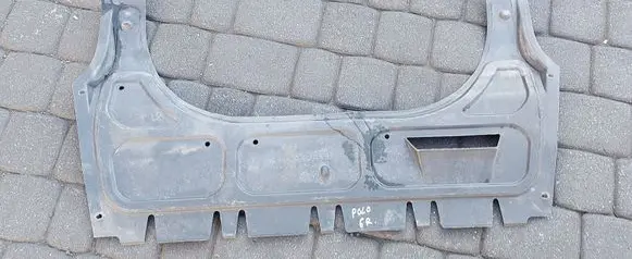Volkswagen Polo V 6R Engine splash shield/under tray 6Q0825237R