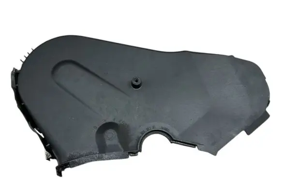 Volkswagen Golf VII Timing belt guard (cover) 04L109107E