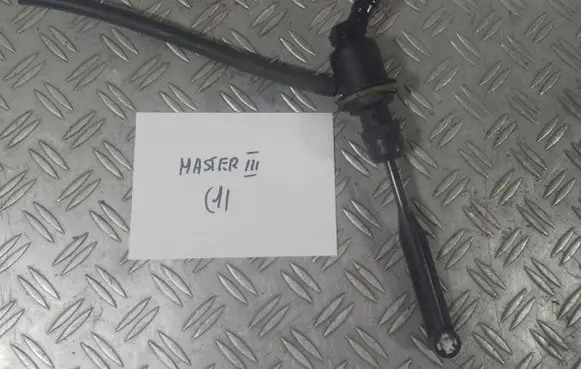 Renault Master III Clutch slave cylinder 8200673232 AE20371606