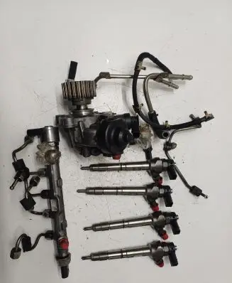 Volkswagen PASSAT B8 Fuel injection system set 0445110469 04L130277AC 0445010537