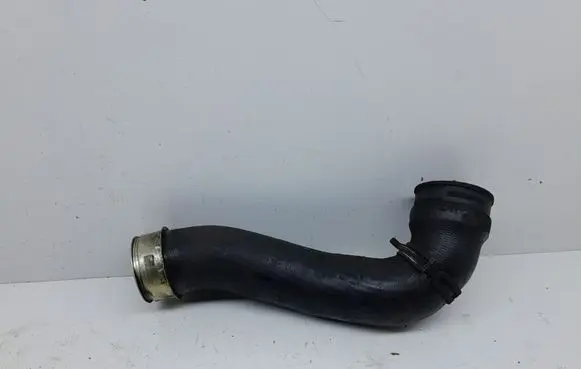 Intercooler hose/pipe