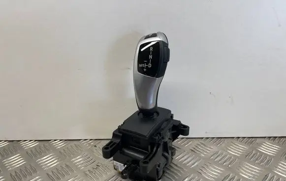 BMW X3 F25 Gear shifter/selector 9296905
