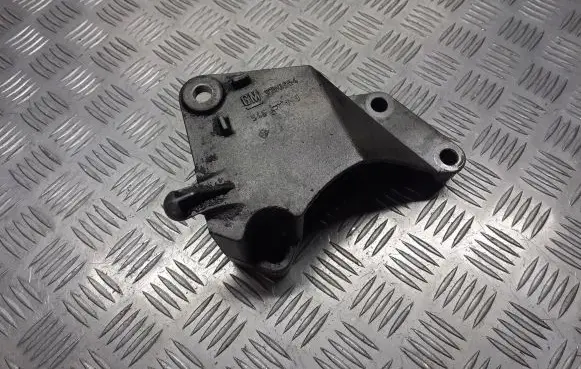 Opel Vectra C Gearbox mounting bracket 9156954