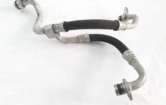 Porsche Panamera (971) Turbo turbocharger oiling pipe/hose 06M145140J