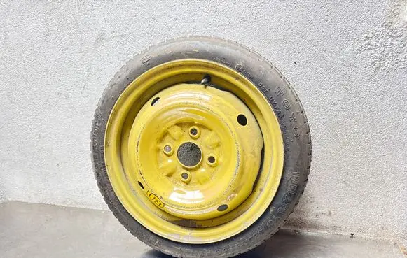 Toyota Yaris R14 spare wheel 071101211 E4026209