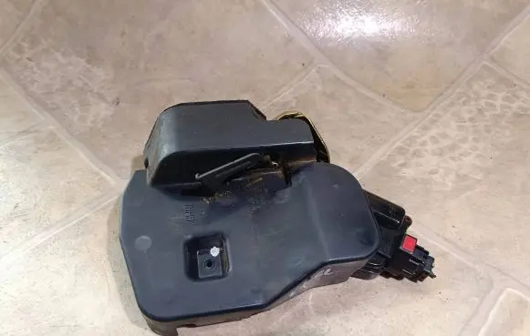 Rear door lock