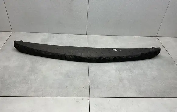 Front bumper foam support bar