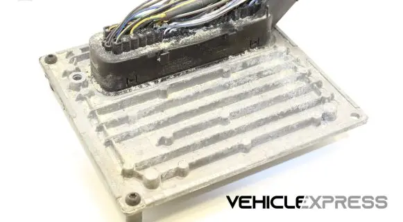 Ford C-MAX I Engine control unit/module 4M5112A650HE