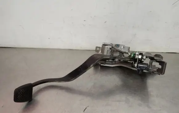Toyota Corolla E140 E150 Clutch pedal 