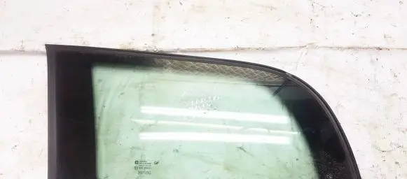 Opel Astra G Rear side window