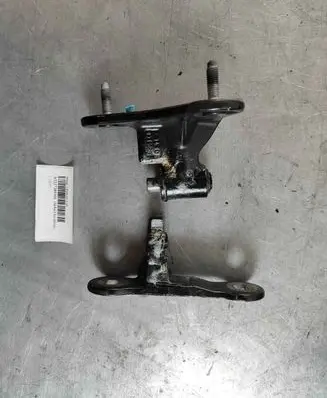 Mercedes-Benz S W222 Front door lower hinge A2227205101