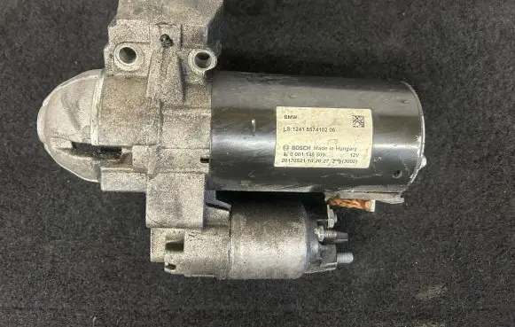 BMW 5 F10 F11 Starter motor 8574102 20170521 0001148509