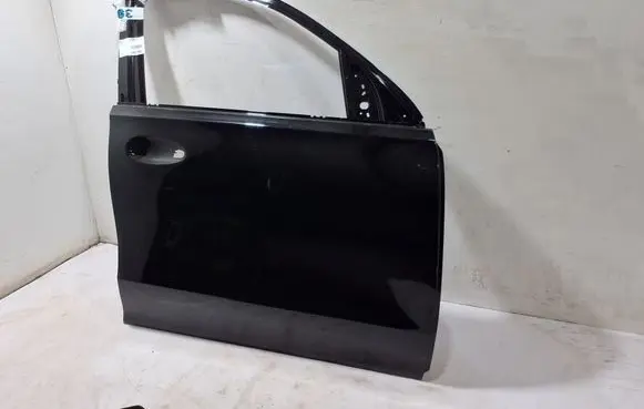 Mercedes-Benz GLE W167 Front door A1677200600