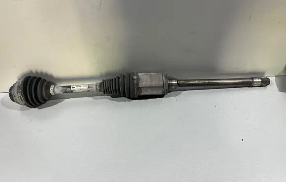 BMW 4 F32 F33 Front driveshaft 7597694