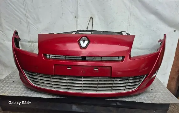 Renault Scenic III - Grand scenic III Front bumper 620100434R 0001033609 620360003R