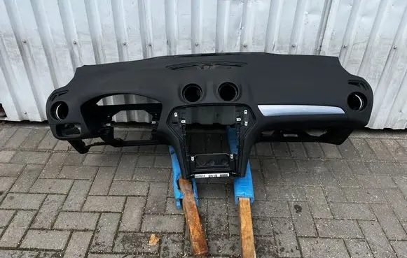 Ford Mondeo MK IV Dashboard 7S71A04310AJW 7S71A04310 7S7118A274AB
