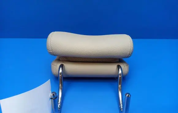 Mercedes-Benz S W220 Rear seat headrest 