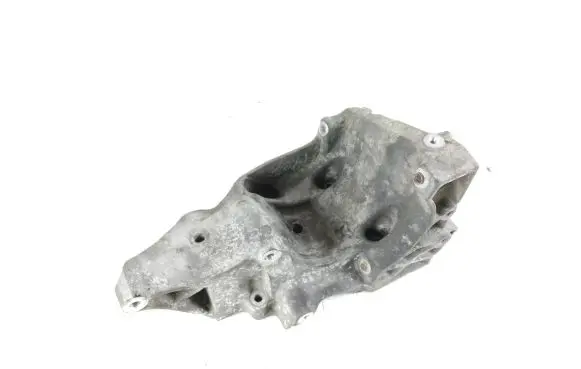 BMW X5 E70 Generator/alternator bracket 7802639