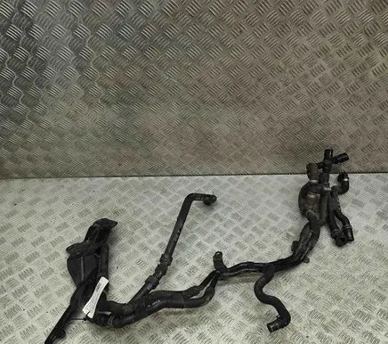 Audi A3 S3 8V Engine coolant pipe/hose 5Q0820507L 5Q0121065H