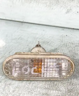 Ford Focus Front fender indicator light 4m5a13k309aa