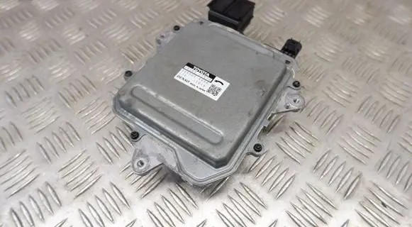 Toyota Highlander XU70 Fan control module 1636331510