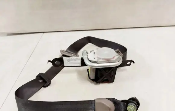Honda Insight Front seatbelt TK-AH3-EJ530