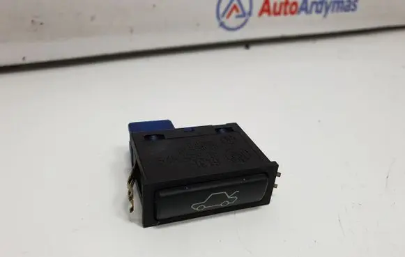 BMW Z4 E85 E86 Tailgate opening switch 8365579 61318365579