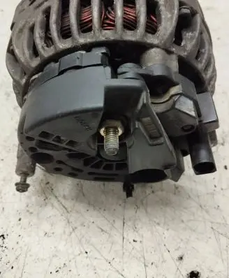 Volkswagen PASSAT B5 Generator/alternator 028903029B 0124515026