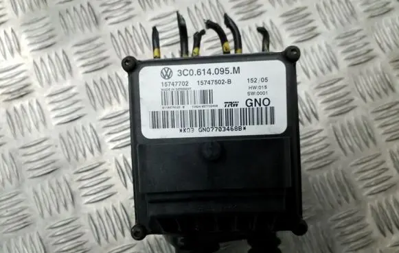 Volkswagen PASSAT B6 ABS Pump 3C0614095M